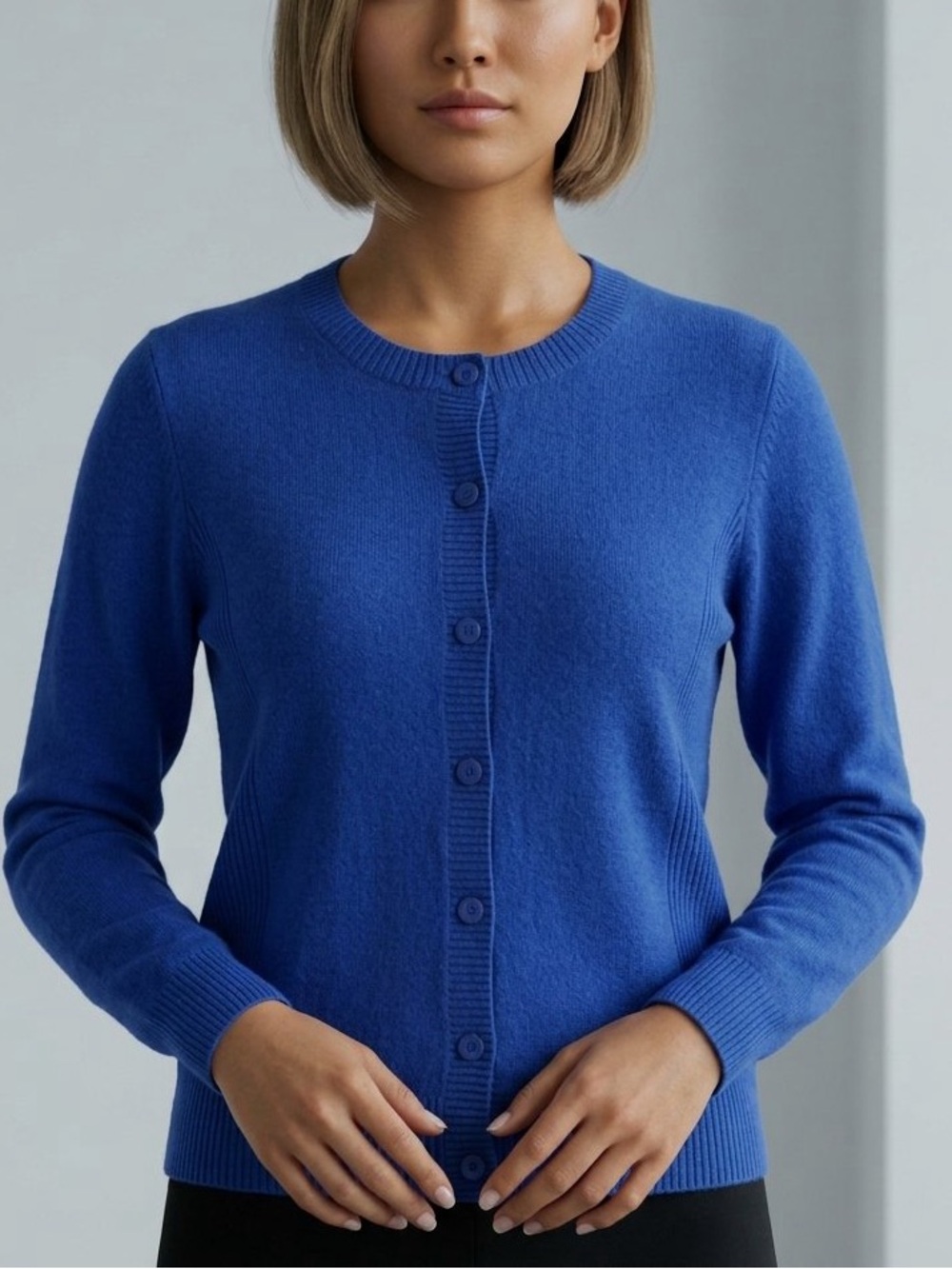 Jones New York Cashmere Royal Blue Round-Neck Button Cardigan Feminine Romantic